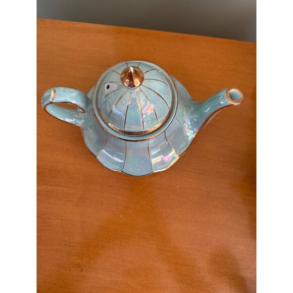 Vintage Iridescent Glossy Teapot With Gold Accents & Lid GIFT - Picture 3 of 8